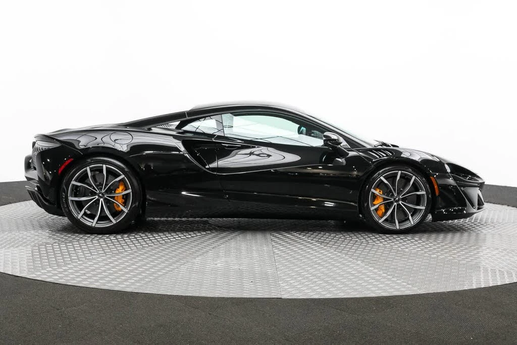 2023 McLaren Artura - Image 26 of 27