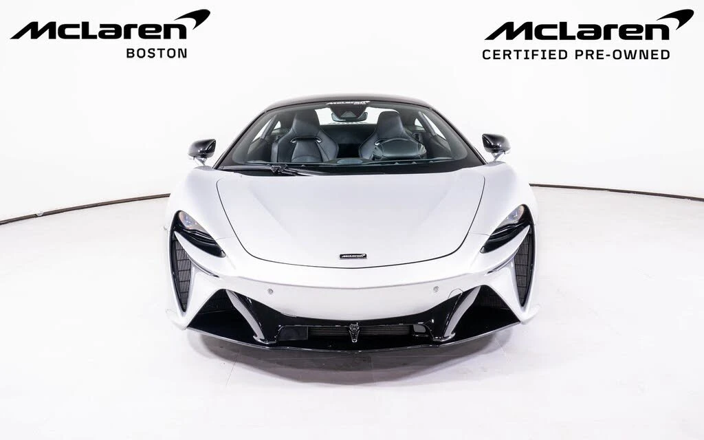 2023 McLaren Artura - Image 8 of 20