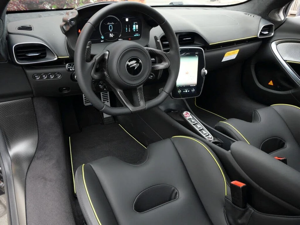 2023 McLaren Artura - Image 8 of 24