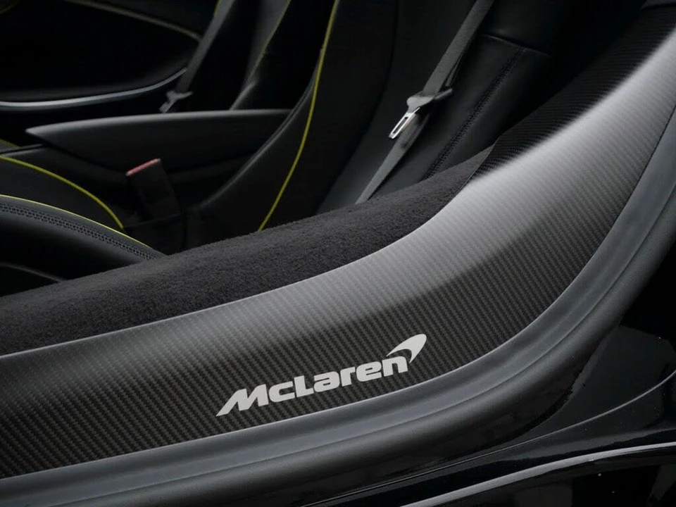 2023 McLaren Artura - Image 19 of 24