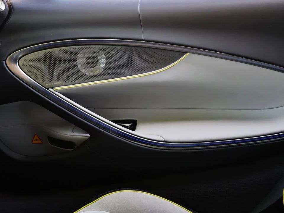 2023 McLaren Artura - Image 21 of 29