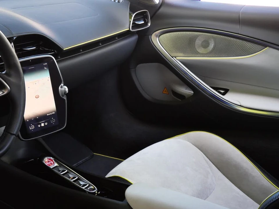 2023 McLaren Artura - Image 20 of 29