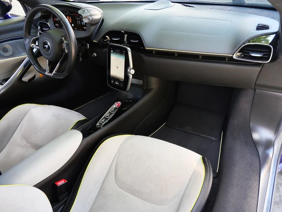 2023 McLaren Artura - Image 10 of 29