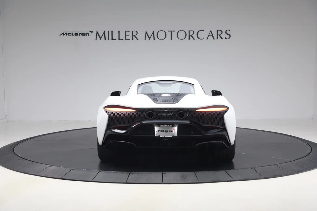 2023 McLaren Artura - Image 6 of 31