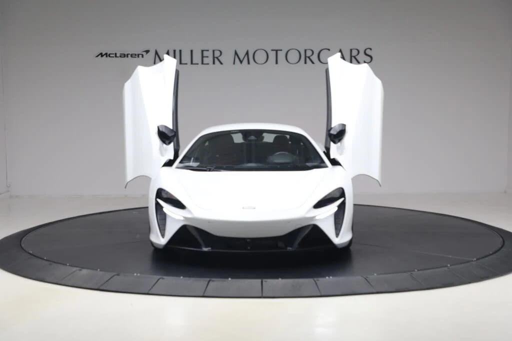 2023 McLaren Artura - Image 21 of 31