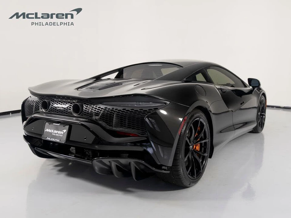 2023 McLaren Artura - Image 5 of 31