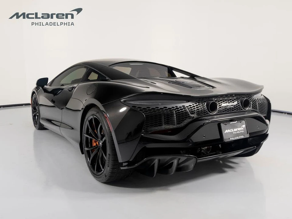 2023 McLaren Artura - Image 3 of 31