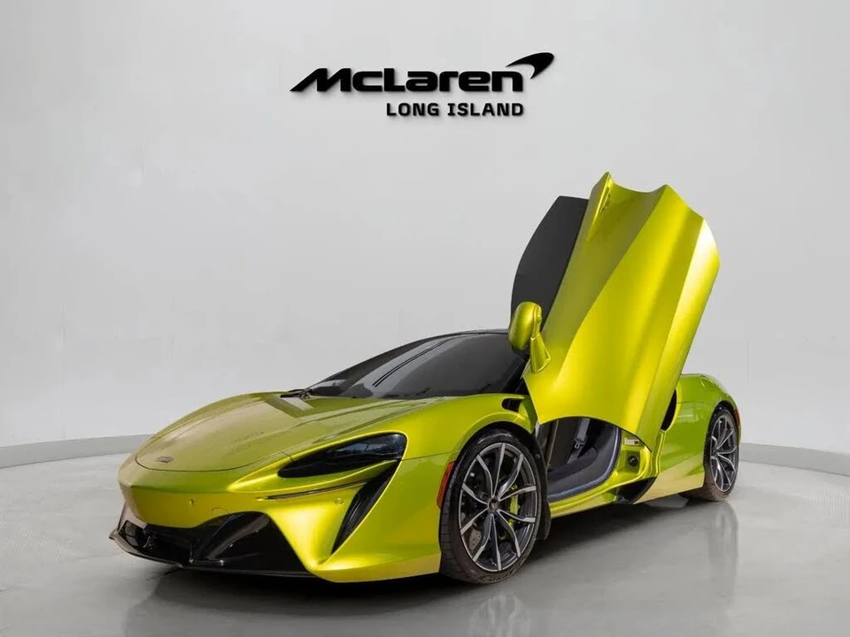 2023 McLaren Artura - Image 28 of 28