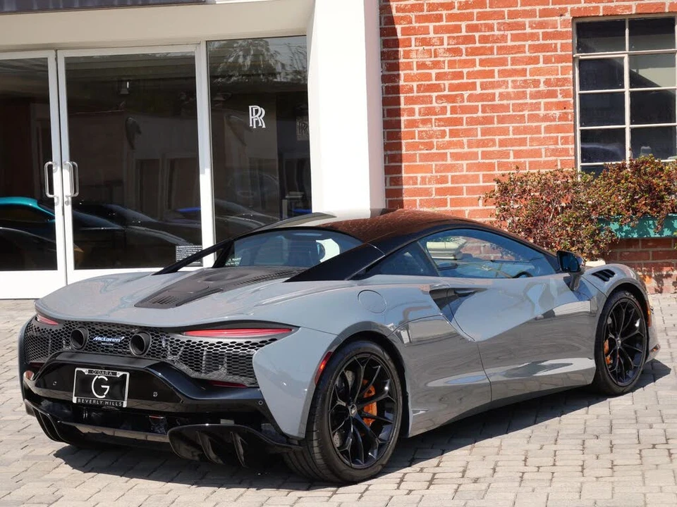 2023 McLaren Artura - Image 4 of 25