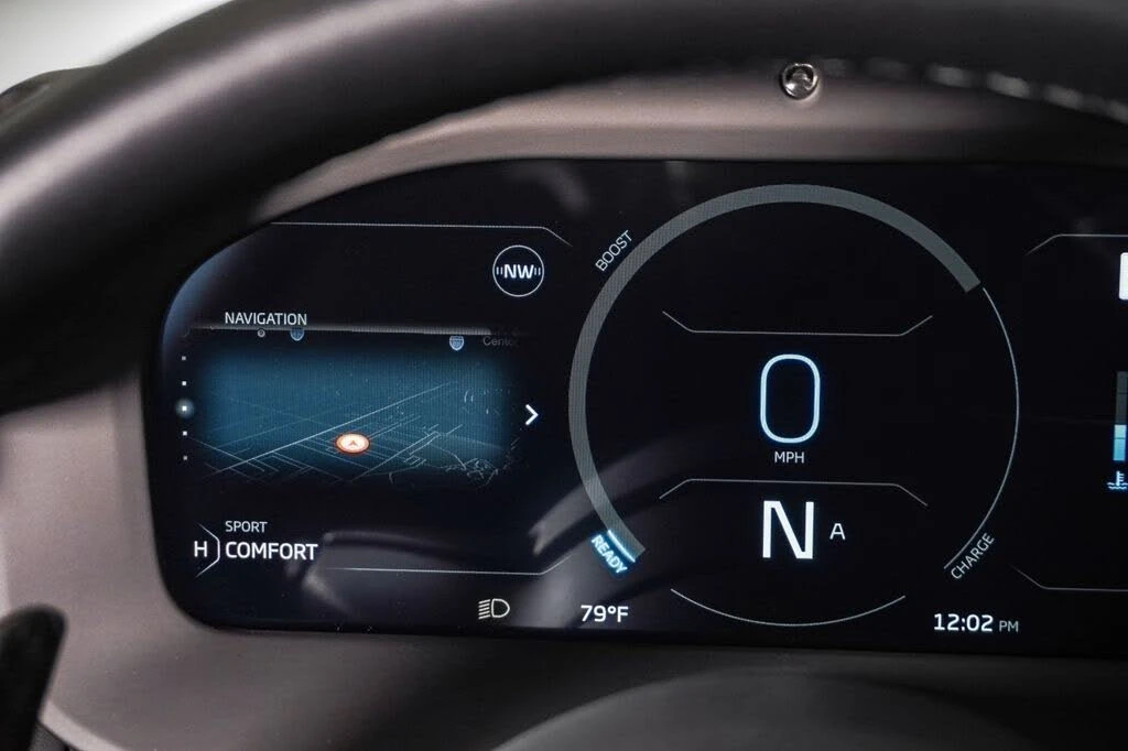 2023 McLaren Artura - Image 26 of 31