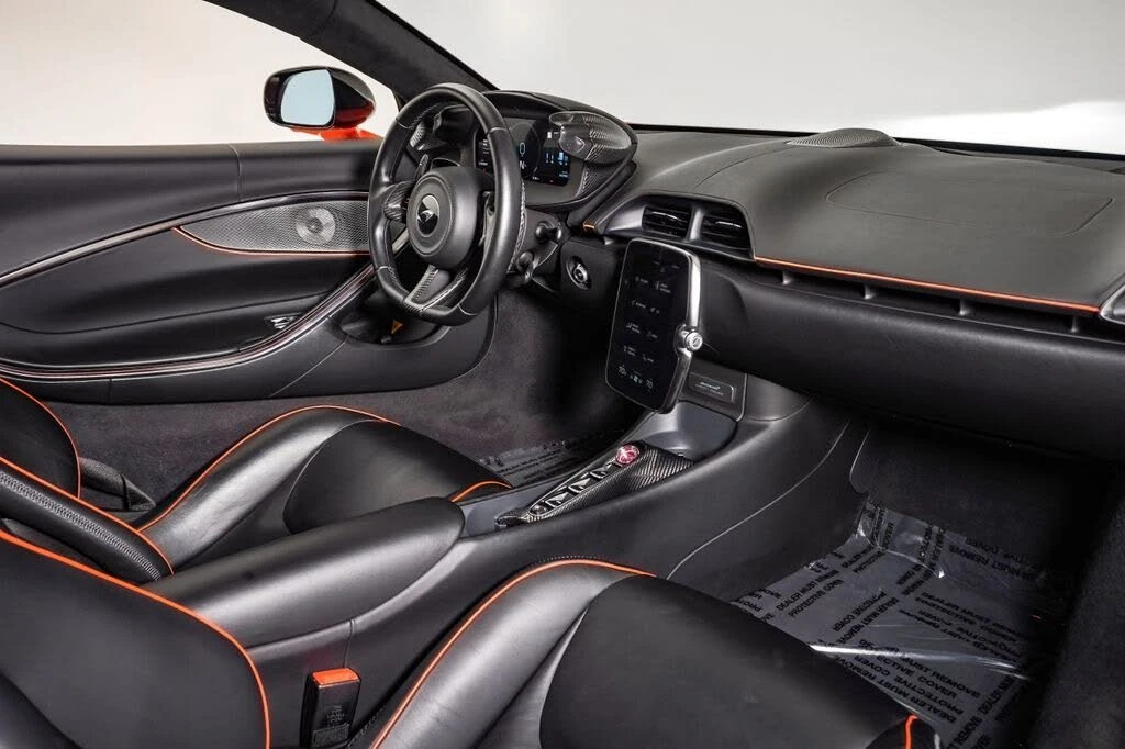 2023 McLaren Artura - Image 18 of 31