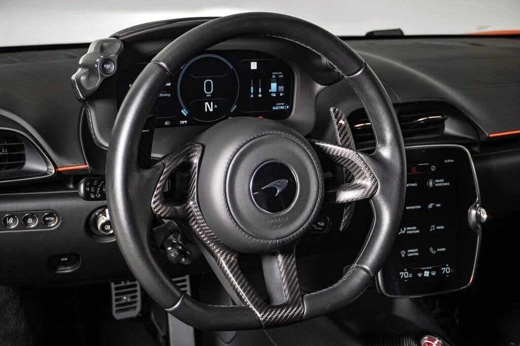 2023 McLaren Artura - Image 24 of 31