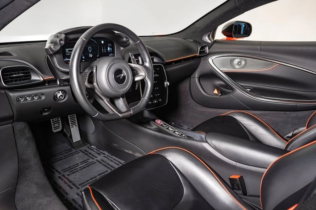 2023 McLaren Artura - Image 23 of 31