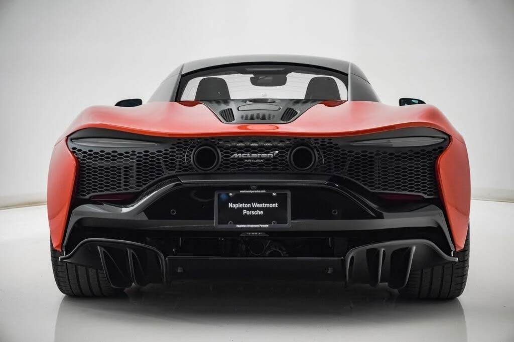 2023 McLaren Artura - Image 9 of 31