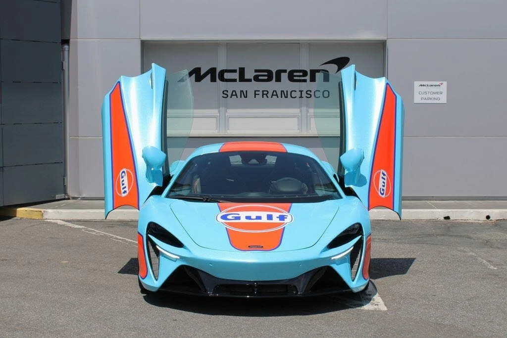 2023 McLaren Artura - Image 12 of 31