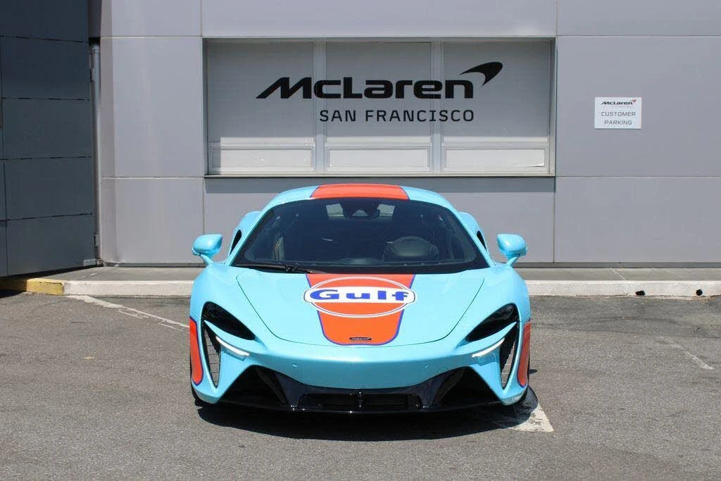 2023 McLaren Artura - Image 20 of 31
