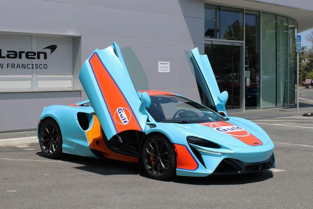 2023 McLaren Artura - Image 25 of 31