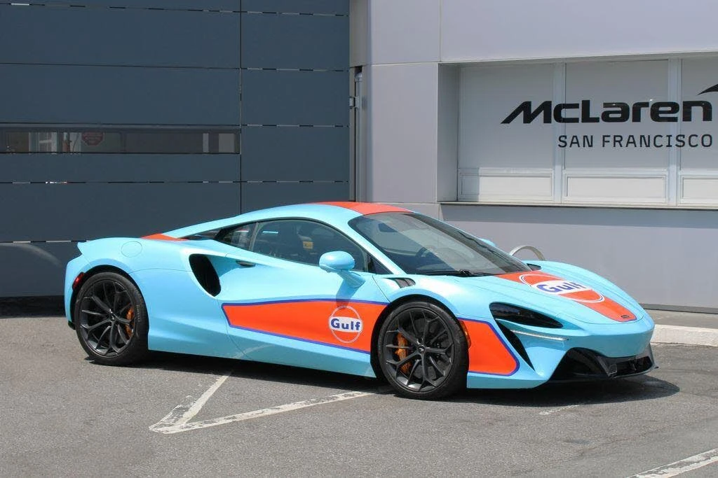 2023 McLaren Artura - Image 19 of 31
