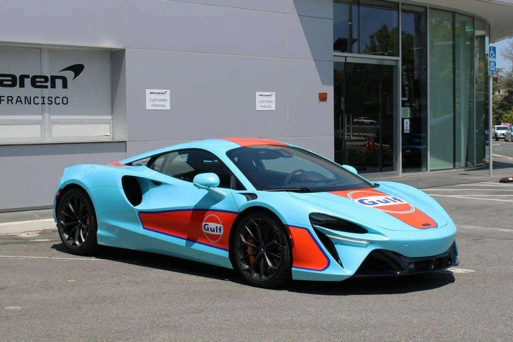 2023 McLaren Artura - Image 22 of 31