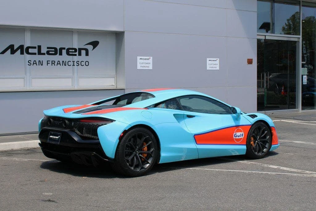2023 McLaren Artura - Image 17 of 31