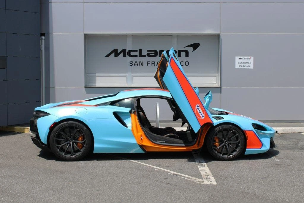 2023 McLaren Artura - Image 10 of 31