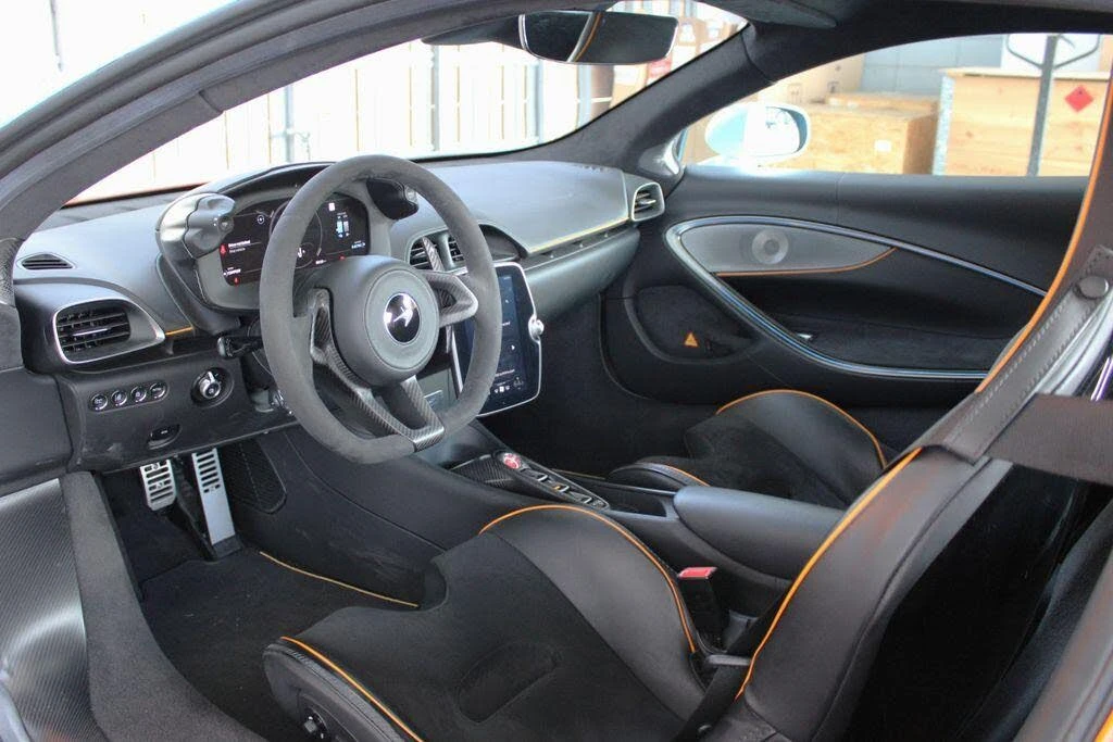 2023 McLaren Artura - Image 3 of 31