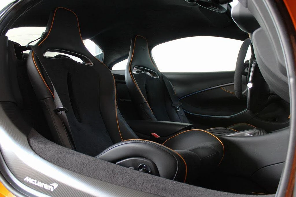 2023 McLaren Artura - Image 29 of 31