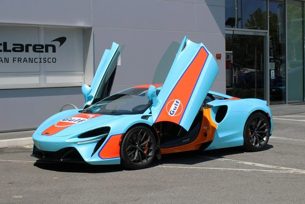 2023 McLaren Artura - Image 5 of 31