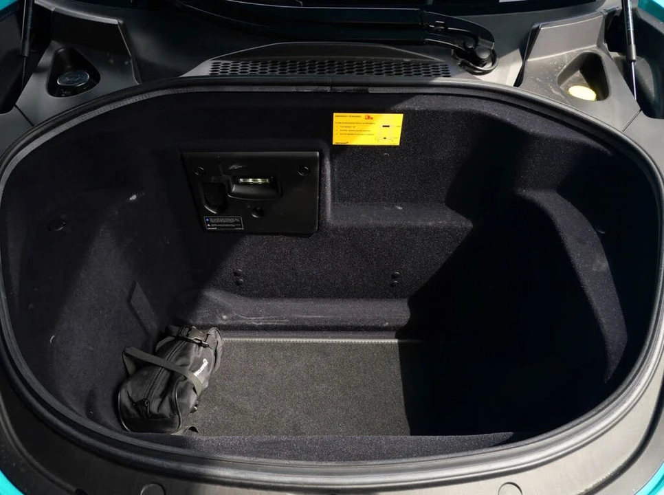 2023 McLaren Artura - Image 25 of 26