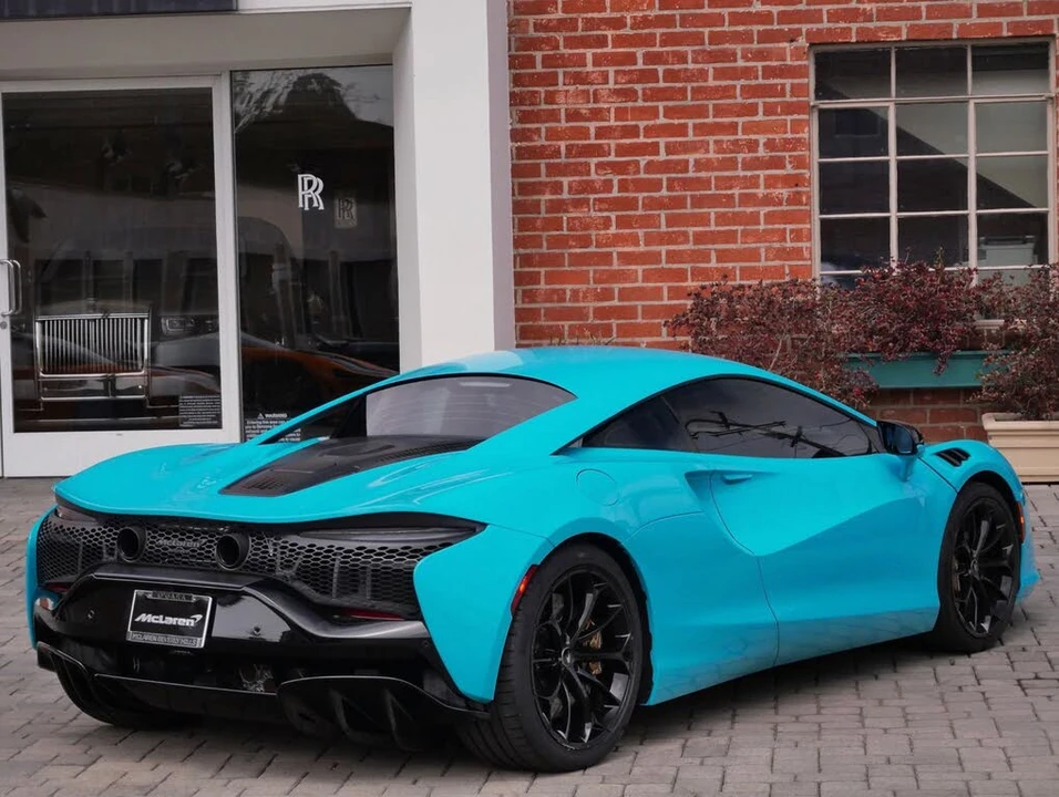 2023 McLaren Artura - Image 6 of 26