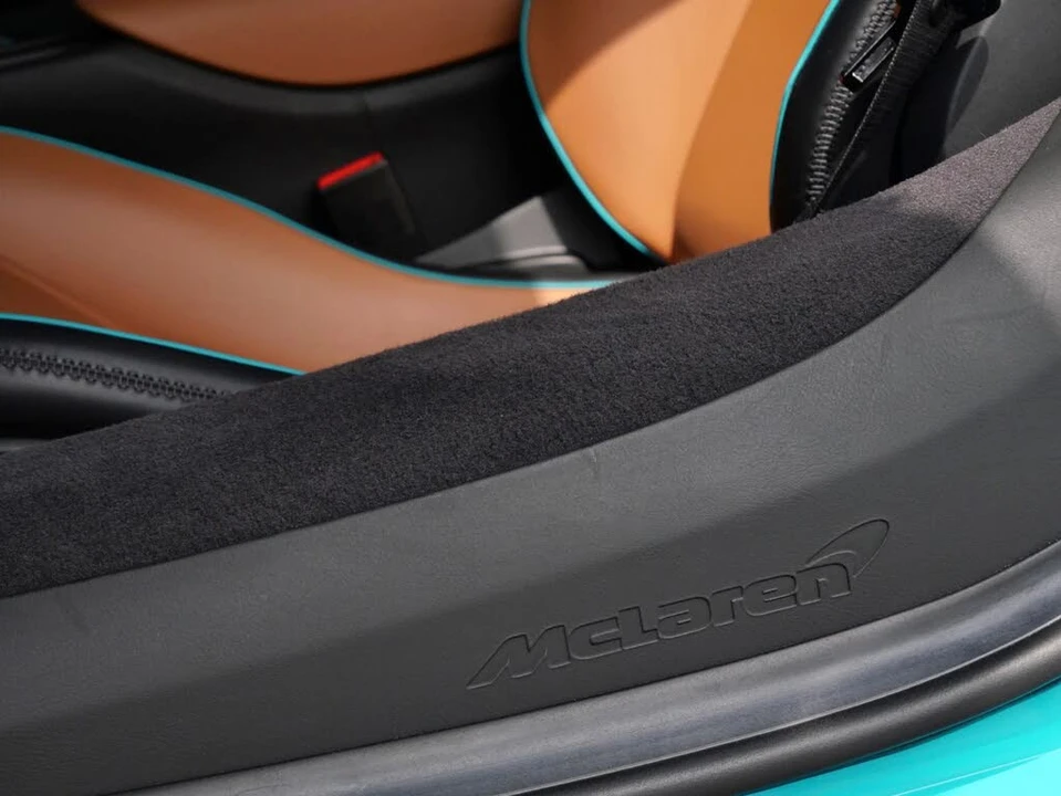 2023 McLaren Artura - Image 21 of 26