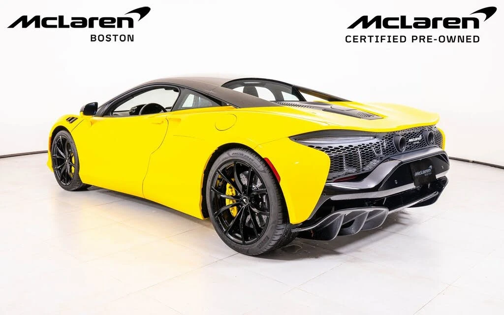2023 McLaren Artura - Image 3 of 20