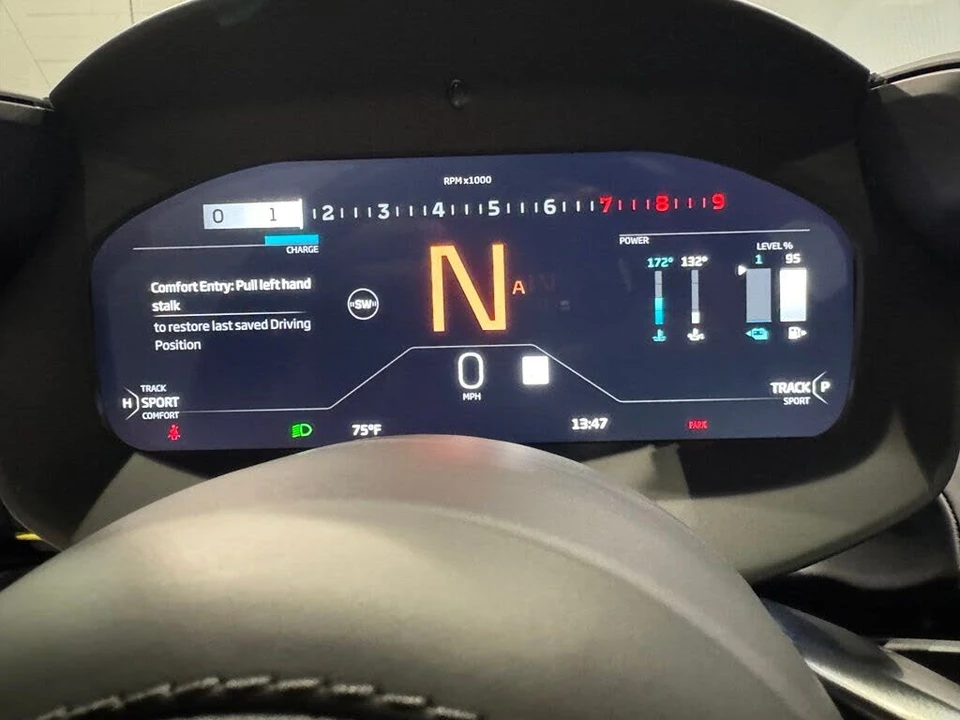 2023 McLaren Artura - Image 19 of 31