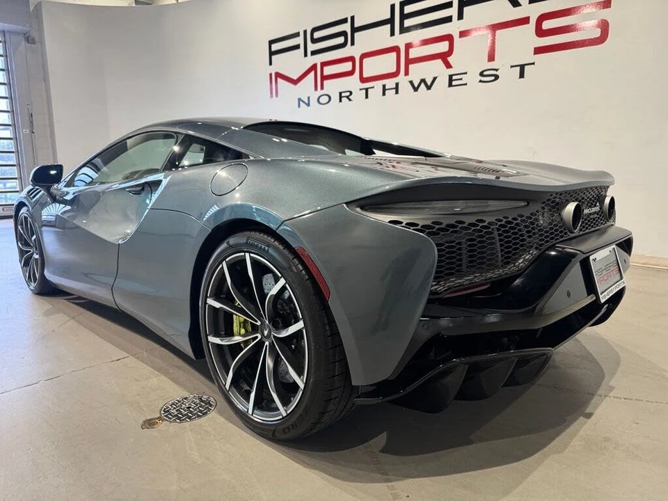 2023 McLaren Artura - Image 5 of 31