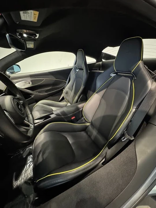 2023 McLaren Artura - Image 14 of 31