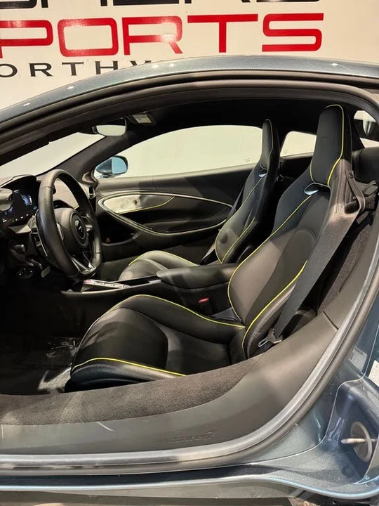 2023 McLaren Artura - Image 12 of 31