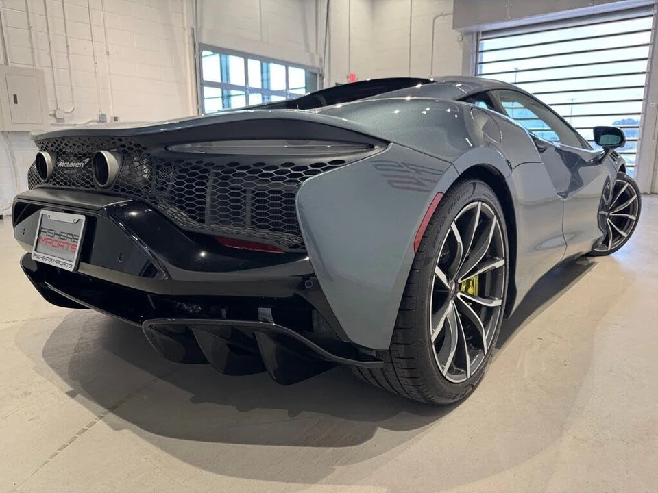 2023 McLaren Artura - Image 7 of 31