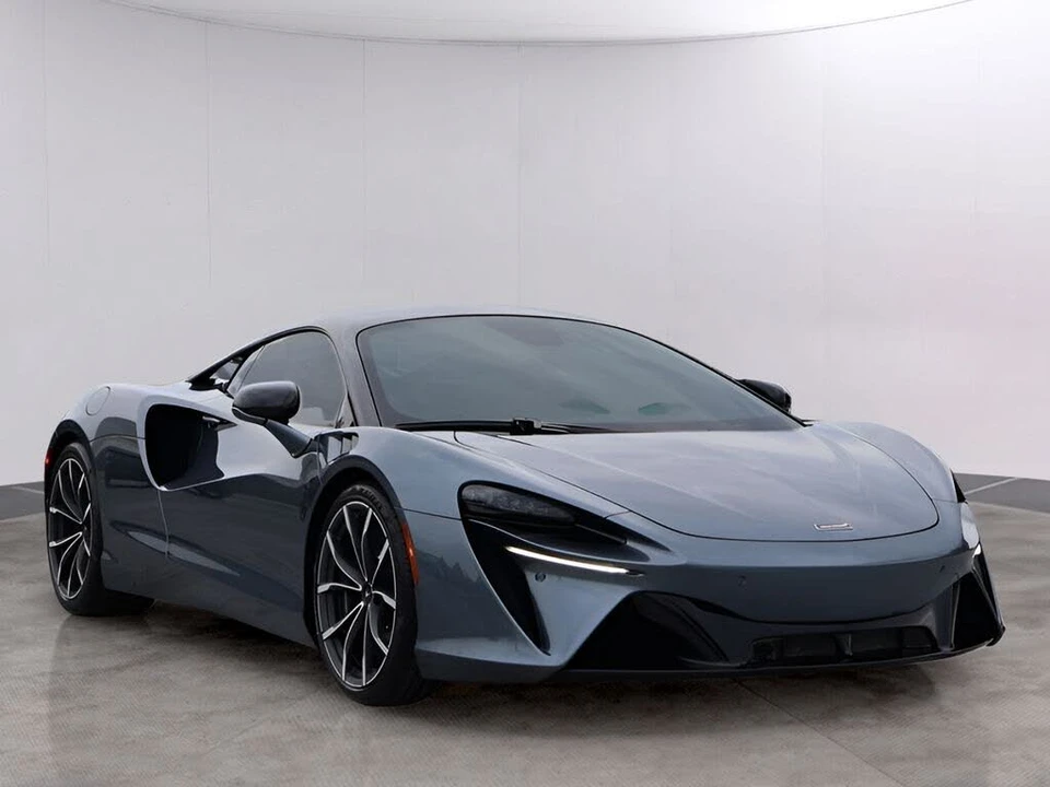 2023 McLaren Artura - Image 3 of 31