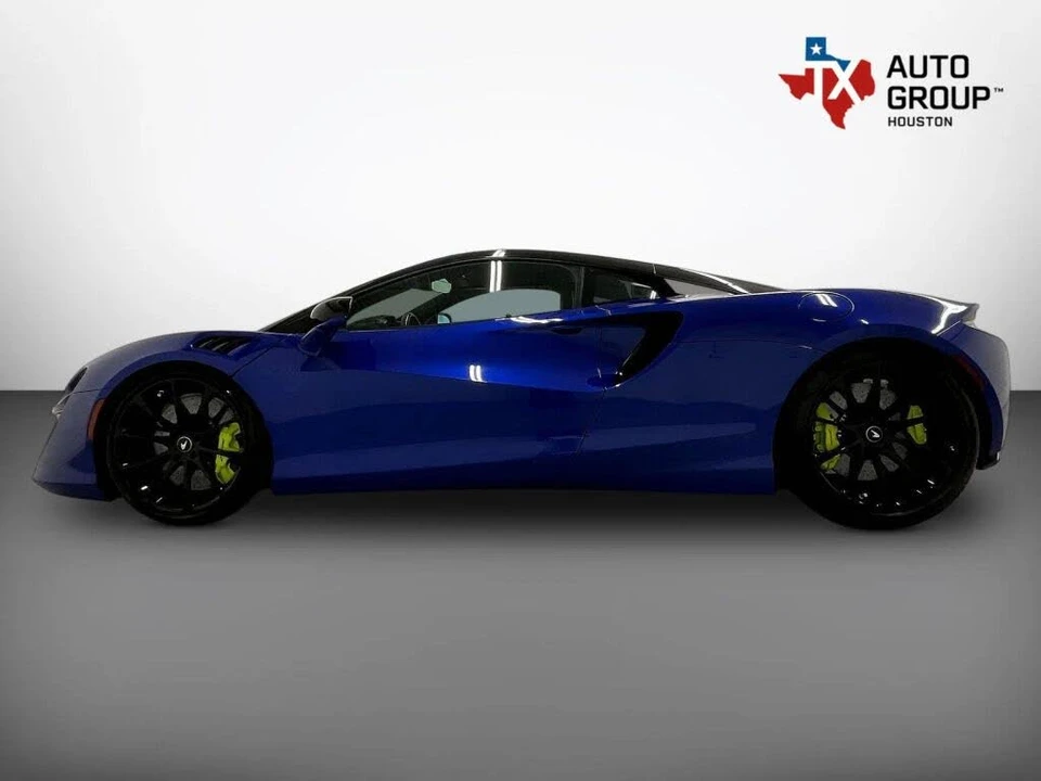 2023 McLaren Artura - Image 7 of 31