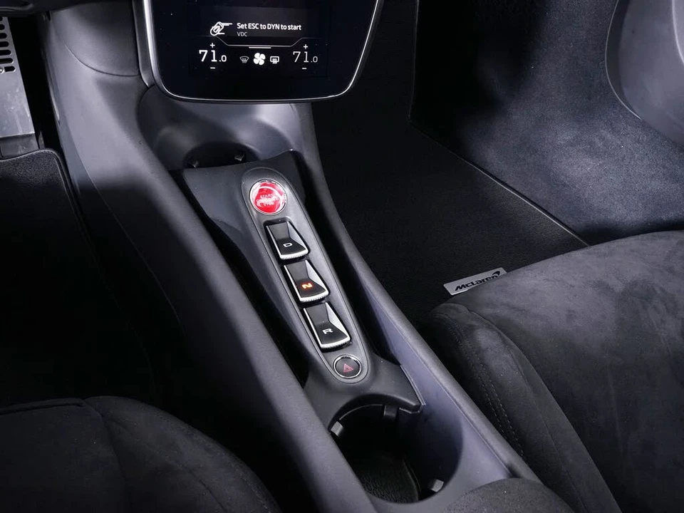 2023 McLaren Artura - Image 26 of 28