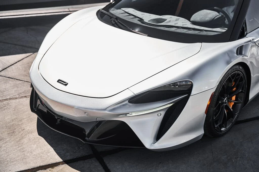 2023 McLaren Artura - Image 7 of 31