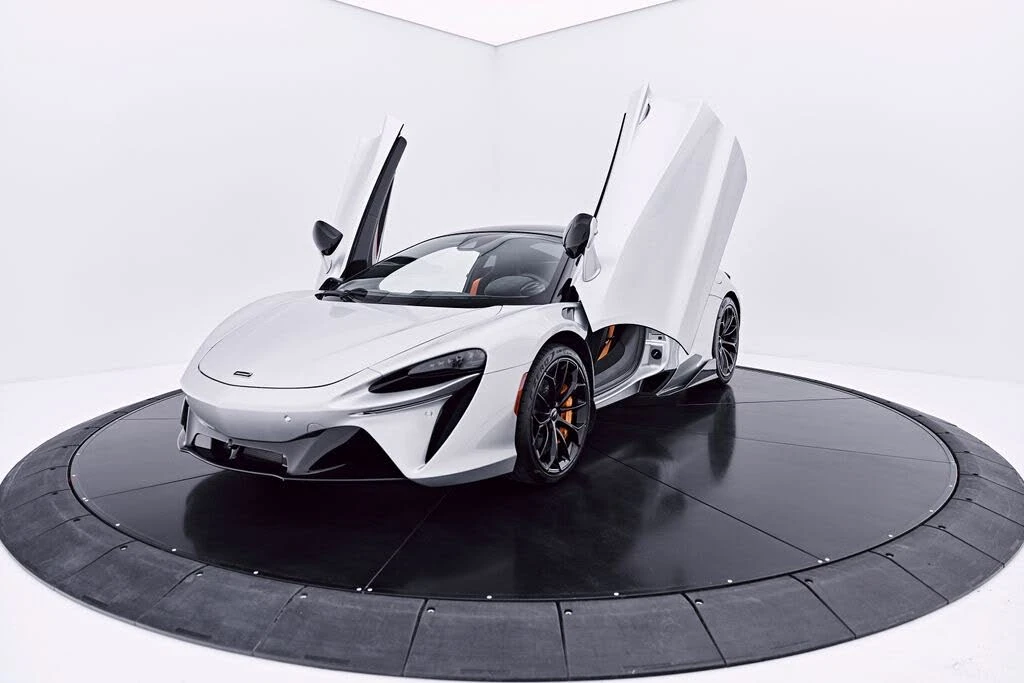 2023 McLaren Artura - Image 21 of 31