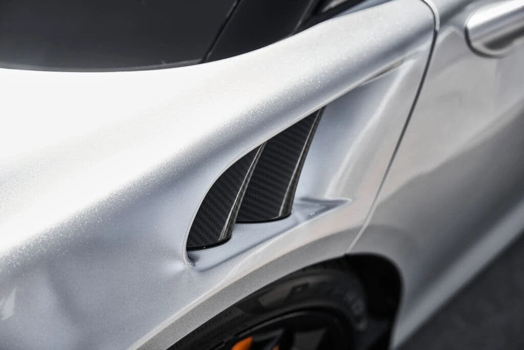 2023 McLaren Artura - Image 9 of 31