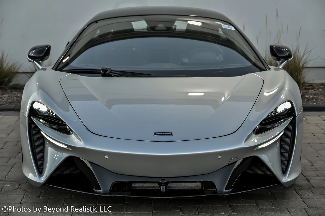 2023 McLaren Artura - Image 3 of 21