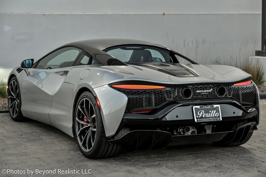 2023 McLaren Artura - Image 6 of 21
