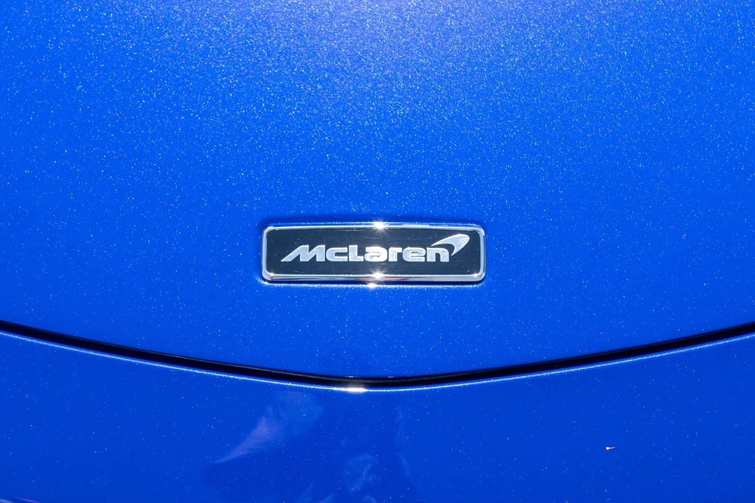 2023 McLaren Artura - Image 12 of 31