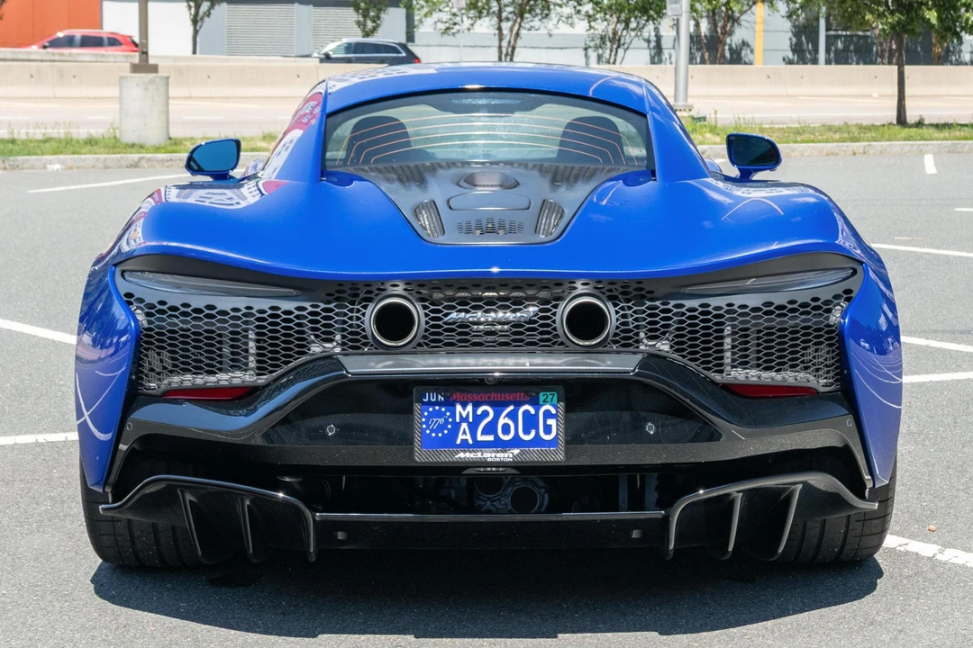 2023 McLaren Artura - Image 5 of 31