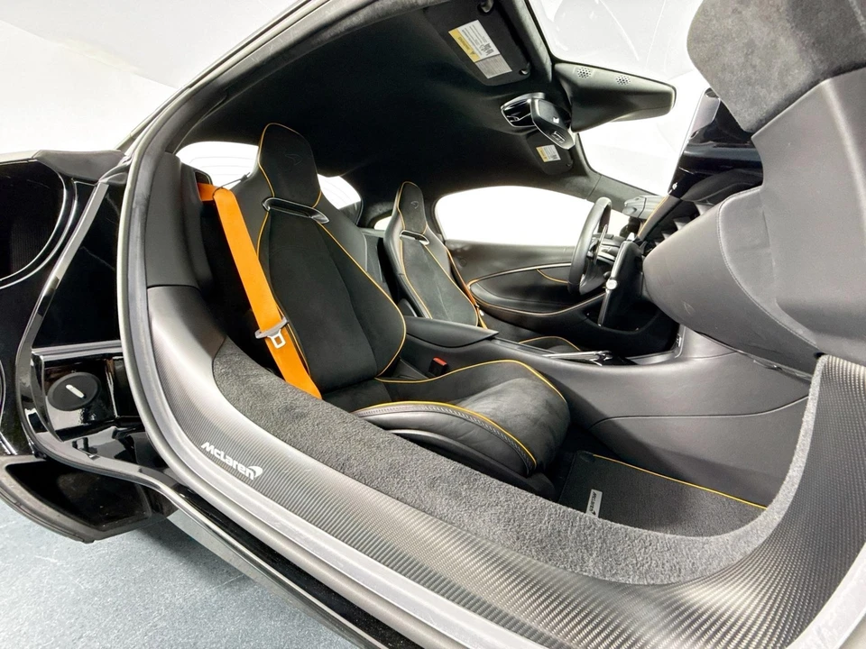 2023 McLaren Artura - Image 26 of 31