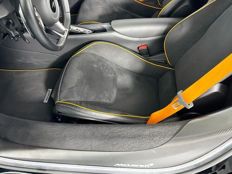 2023 McLaren Artura - Image 21 of 31