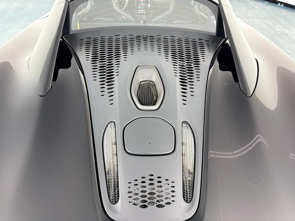 2023 McLaren Artura - Image 28 of 31
